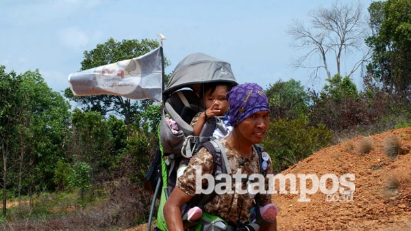 Peserta Bintan Trekking Camteras dari Batam Bawa Istri dan Bayi