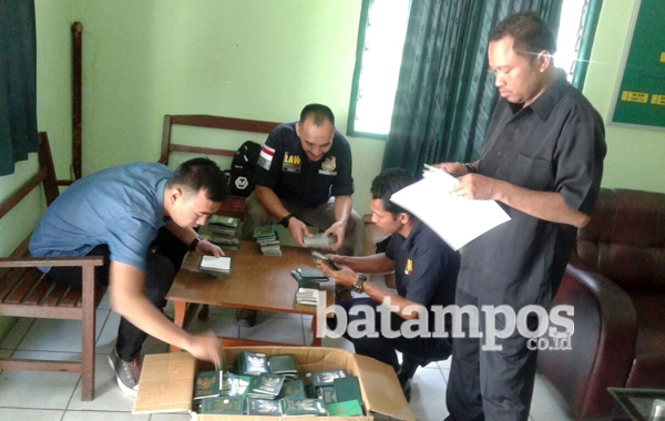Kodim Temukan 1.167 Paspor di Gudang Kosong