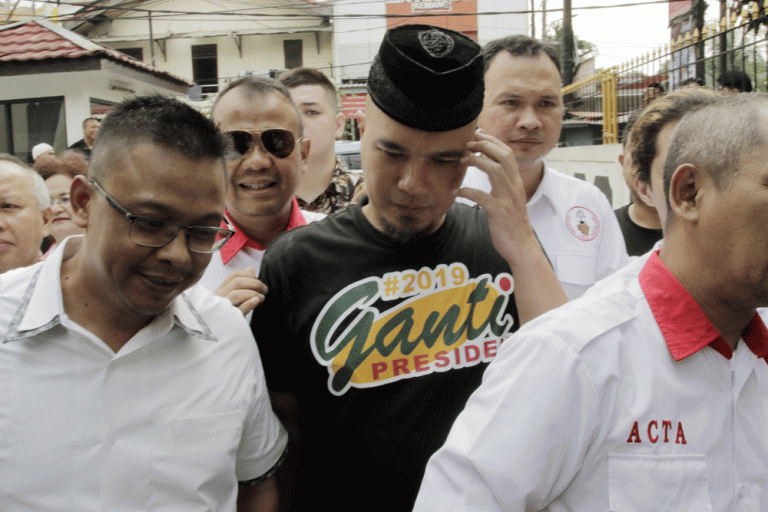 Ahmad Dhani Jalani Sidang Perdana