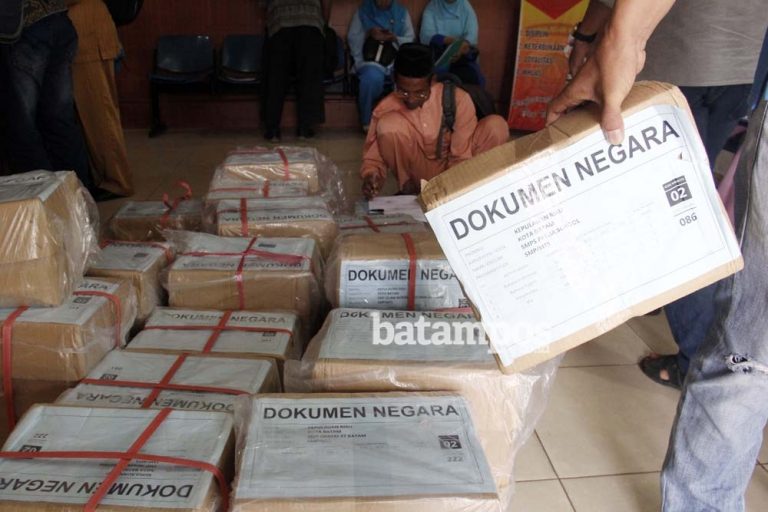 30 SMP Ujian dengan Pensil dan Kertas