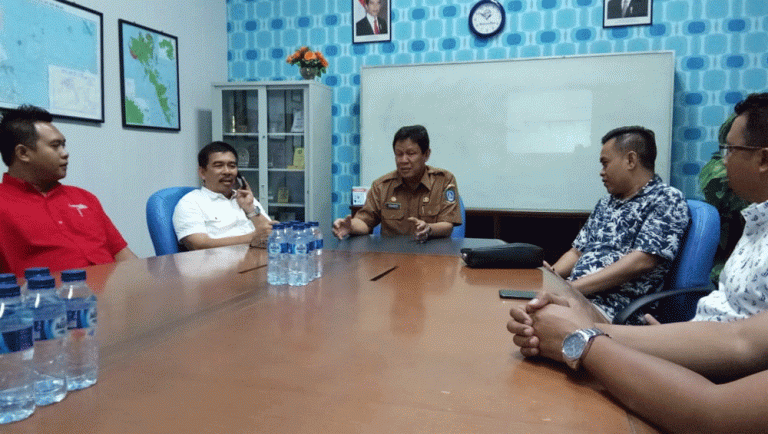 Pak Wagub Kepri Berkunjung ke Redaksi Batam Pos