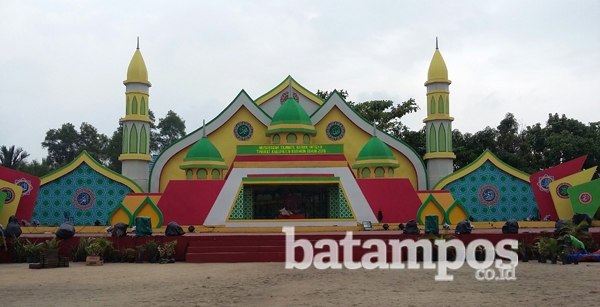 Astaka MTQ Karimun Bertema Tepak Sirih