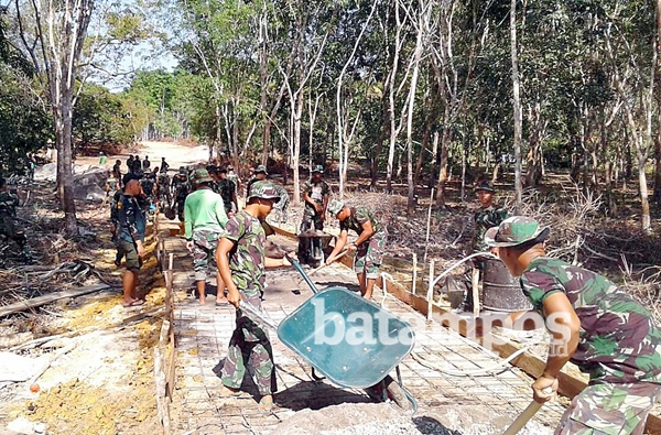 Masyarakat Diminta Ikut Awasi Pembangunan