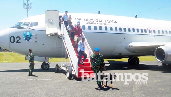 TNI AU Cegat Pesawat Asing Masuk Wilayah Udara Natuna