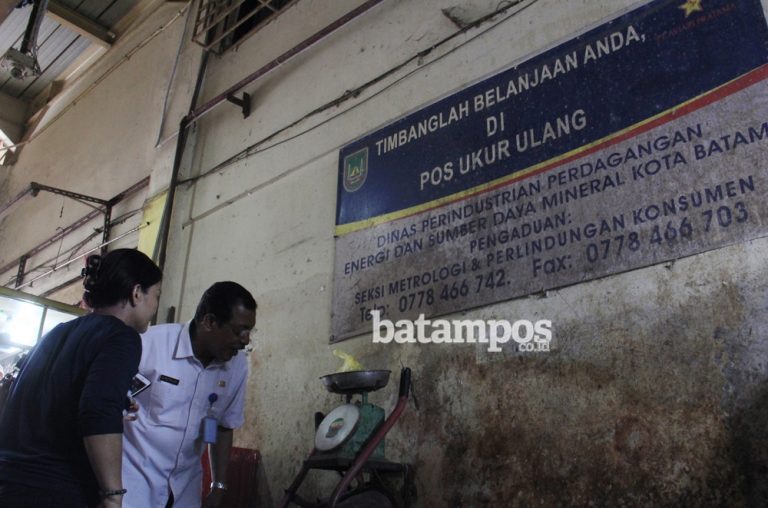 Desprindag Tera Ulang Alat Ukur di Seluruh Pasar