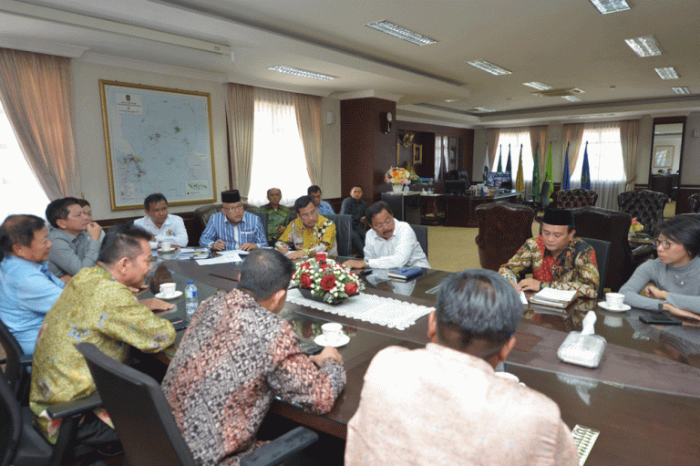 Gubernur Kepri Tolak Upah Tinggi