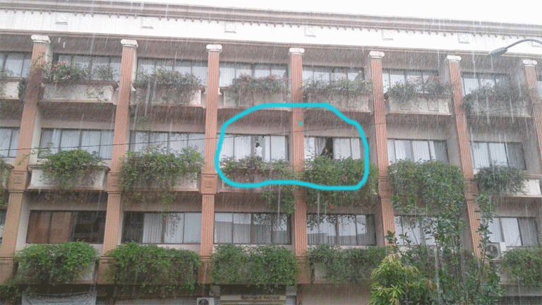 Terjun Bebas dari Lantai 3 Hotel