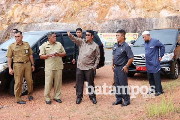 Rp 32 Miliar untuk Lebarkan Jalan