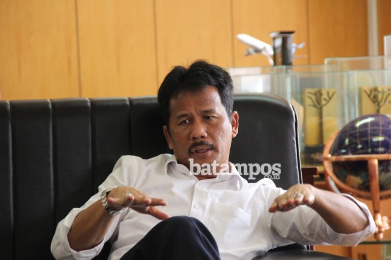Pak Walikota Menunggu Dilantik Barulah Ia ….