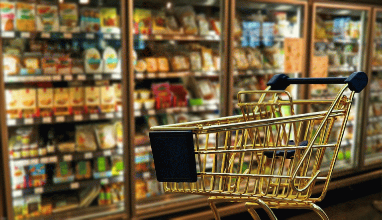 Mama, sebelum Beli, Cek Tanggal Kadaluarsa Makanan dan Minuman Ya …