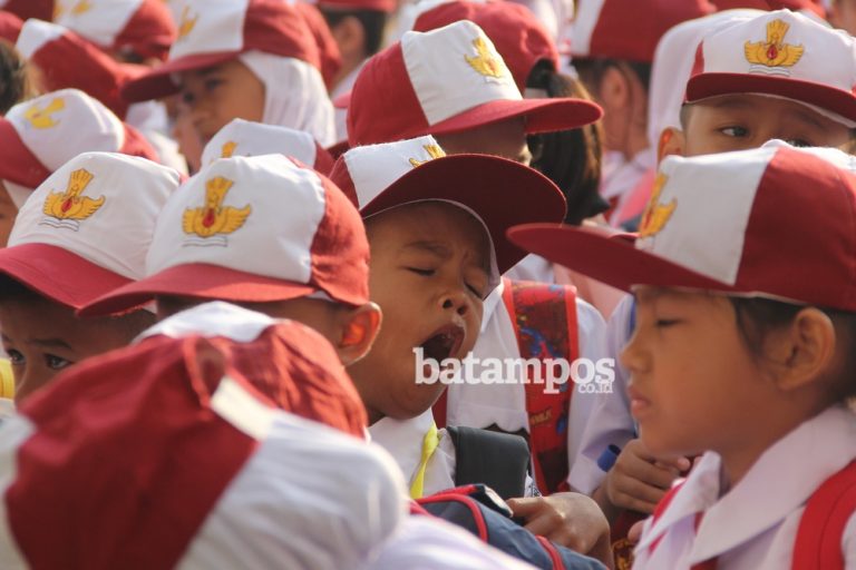 Daya Tampung Sekolah Negeri di Batam Minim