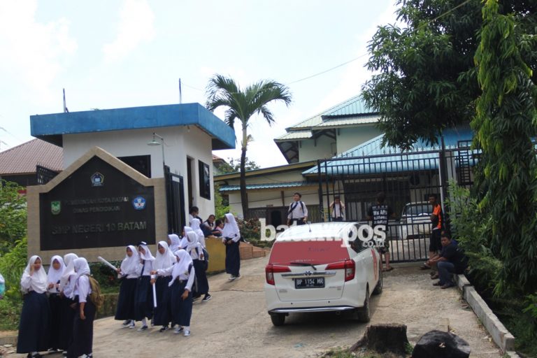 Terkait Pungli Penerimaan Siswa, Kepsek dan Wakepsek SMPN 10 Jadi Tersangka
