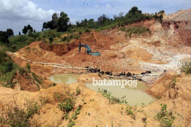 Tentang Pasir Darat, Camat Sagulung Kembali Surati Dinas Lingkungan Hidup