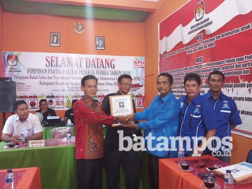Baru PAN Daftarkan Bacaleg