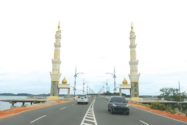 Raibnya Aset Plat Baja Pemprov Rp 4,4 M, Andi Tantang Pemprov & Dewan Lapor Polisi