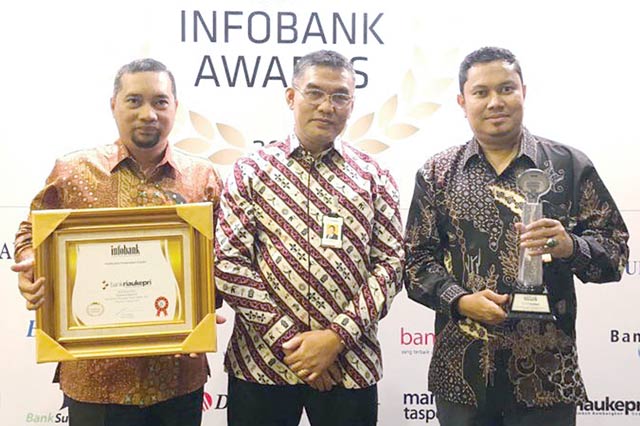 Bank Riau Kepri Sabet Platinum Award