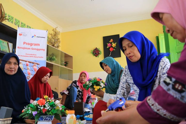 Dukungan Pertamina untuk Kerajinan Gonggong