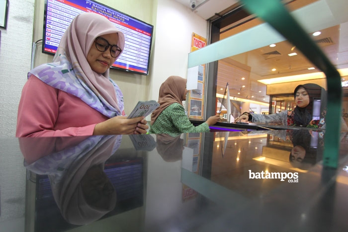 Pengusaha Batam Kurangi Dampak Penguatan Dolar