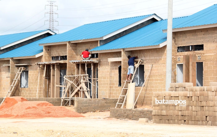 Syarat Perpanjangan UWTO