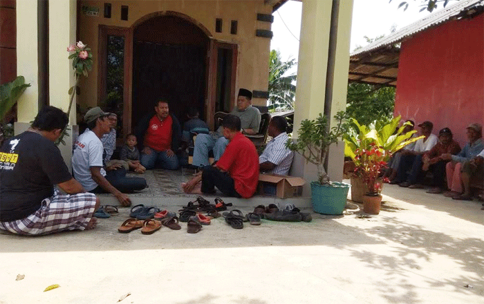 Warga Tolak Kebun Jadi Kawasan Hutan Lindung
