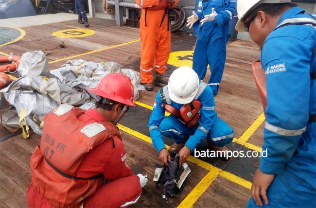 Serpihan Lion Air JT 610 Ditemukan di Perairan Karawang