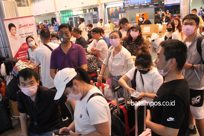 1.123 WN Tiongkok Ajukan Perpanjangan Izin Tinggal Darurat di Indonesia