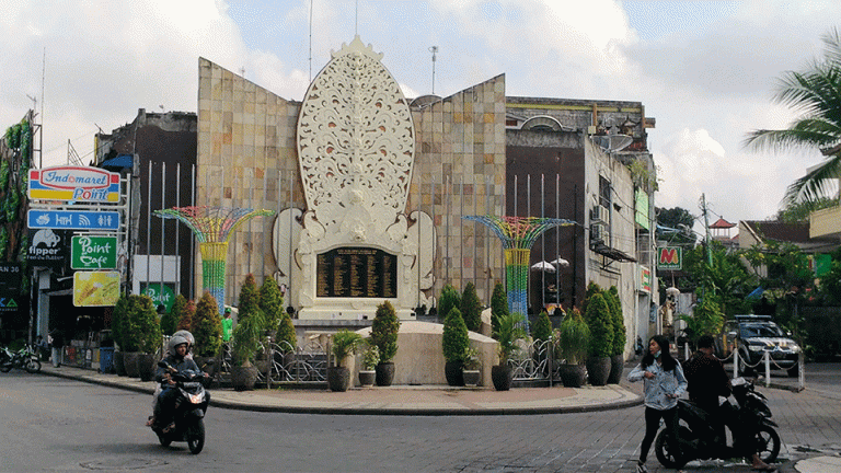 Karena Wajib Tes Swab, 133.000 Paket Perjalanan ke Bali Dibatalkan