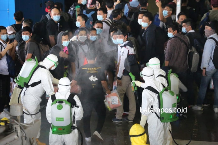 Waspadai Kejahatan Modus Petugas Kesehatan Penyemprotan Virus Korona