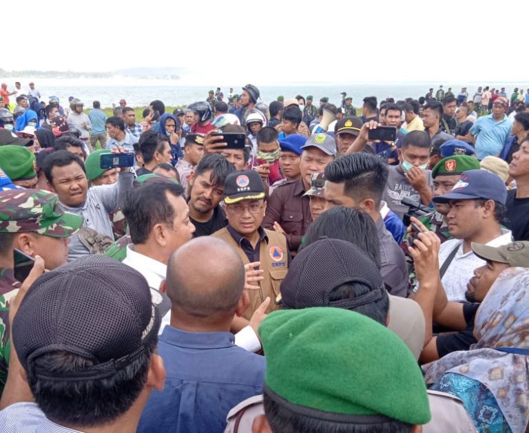 Masyarakat Natuna Tolak Karantina WNI dari Wuhan