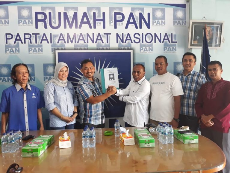 DPD PAN Batam: Pak Johanes Menjadi Orang Pertama yang Mengembalikan Fomulir