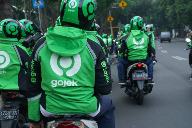 Hadapi COVID-19, Karyawan Gojek Bersatu Himpun Dana untuk Mitra