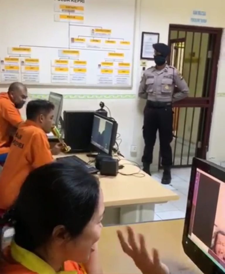Polda Kepri Terapkan Besuk Online