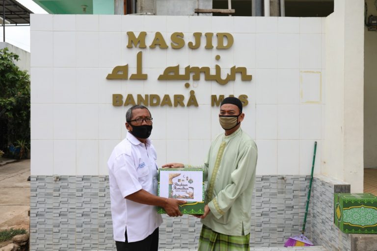 BP Batam Berbagi Kasih Bersama Imam Masjid, Marbot dan Panti Asuhan