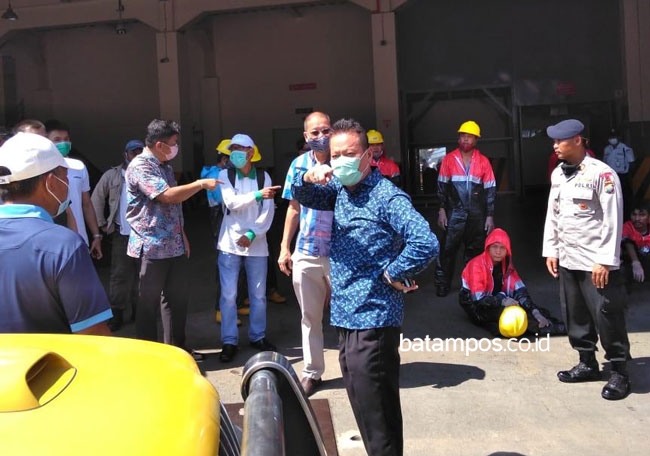 Sat Nusapersada Gelar Penyemprotan ke Permukiman