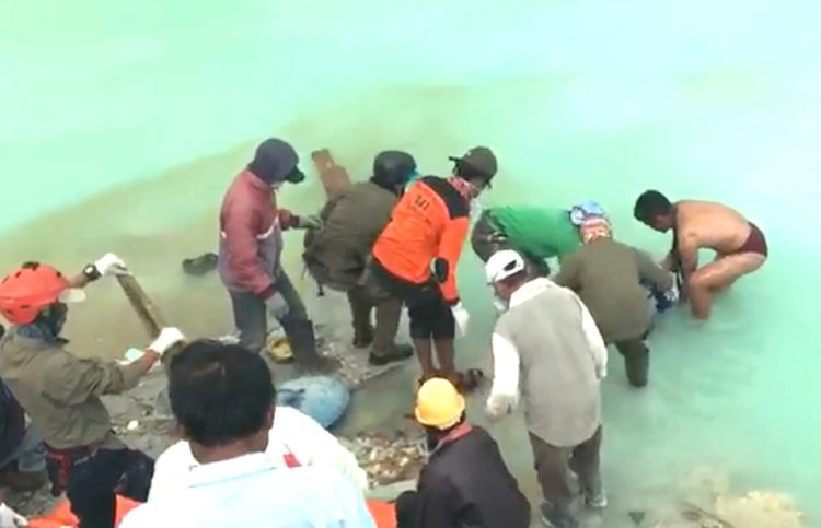 Didahului Dentuman, Tsunami di Puncak Ijen