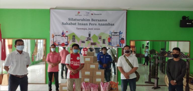 Konsorsium Migas Berikan Bantuan Sembako untuk Wartawan di Anambas