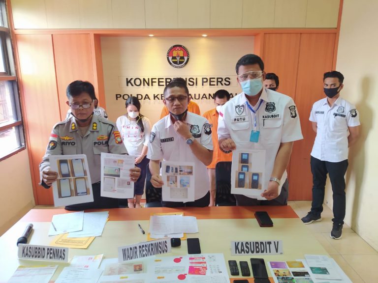 Polda Kepri Amankan Tiga Pelaku Pembobolan Rekening, Berikut Modusnya….