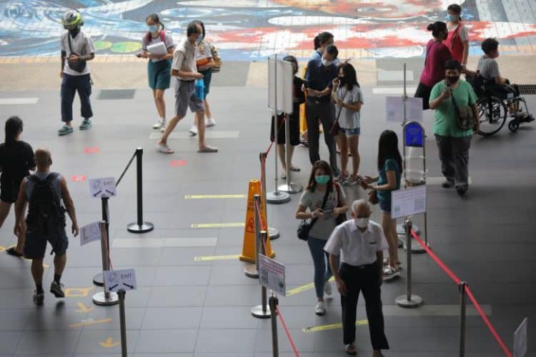 Pemerintah Singapura Umumkan 90 Tempat yang Didatangi Pasien Covid-19