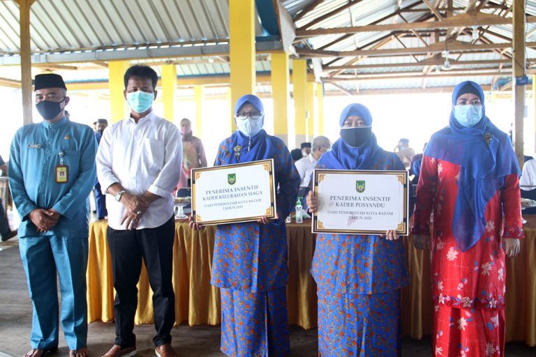 Diberikan Insentif, Kader Posyandu Bilang Begini Kepada Wali Kota Batam