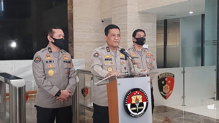 Ma’ruf Amin Disandingkan dengan Pemain Film Porno, Polisi Bertindak