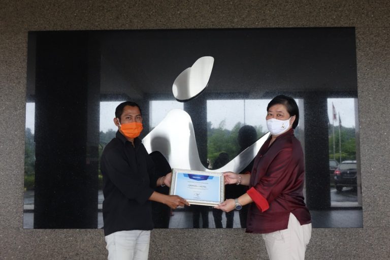 Silahturahmi batampos.co.id Bersama Manajemen Grands i Hotel Batam