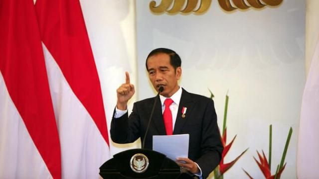 Jokowi Prihatin Indonesia Peringkat Pertama Regulasi Berbelit Dunia