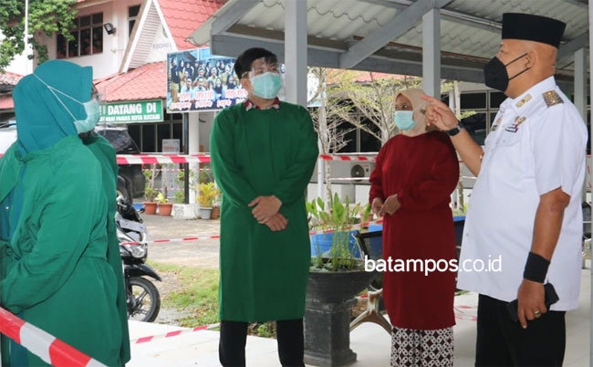 Pjs Wali Kota Batam Tinjau Layanan Puskesmas Saat Libur Panjang, Hasilnya…