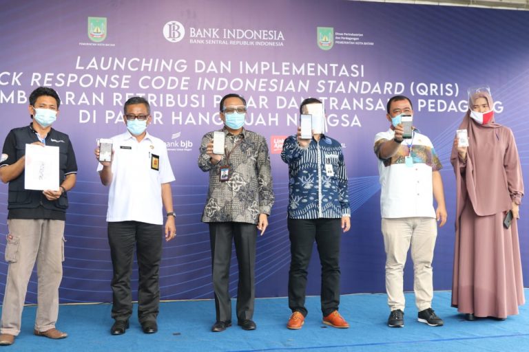 Lauching QRIS di Pasar, Sekda: Sistem Pembayaran Non Tunai Memang Dibutuhkan di Tengah Pandemi Covid-19