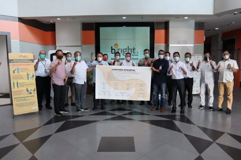 Pastikan Integritas Mitra Kerja, bright PLN Batam Ajak Tandatangani Komitmen Integritas