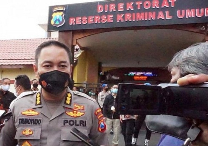 Diserbu Kelompok Massa, Polisi Jaga Ketat Rumah Ibunda Mahfud MD