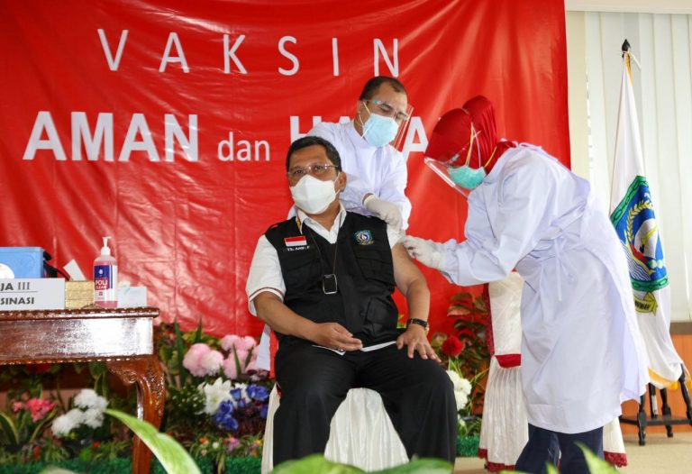 PGI: Jangan Pernah Takut Vaksinasi Covid-19