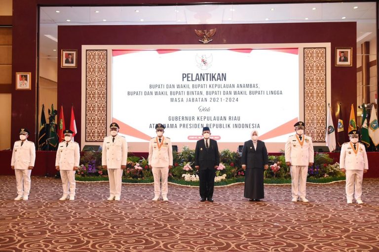 Ansar Lantik Bupati Anambas, Bintan, dan Lingga