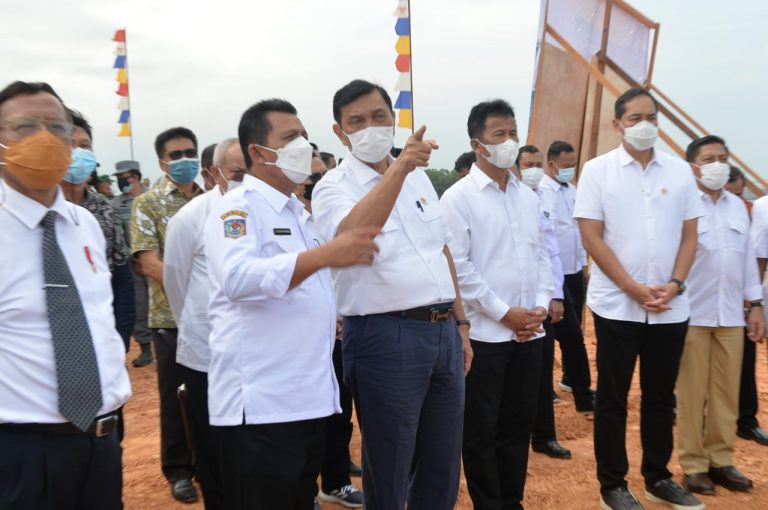Tiga Menteri Tinjau Landing Point Jembatan Batam Bintan