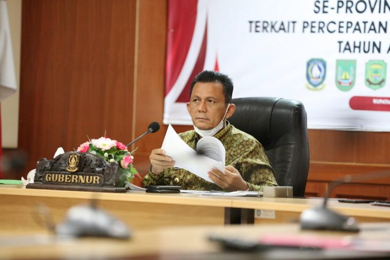 Pembatasan Kegiatan Masyarakat Diberlakukan, Aktivitas Maksimal Pukul 10 Malam